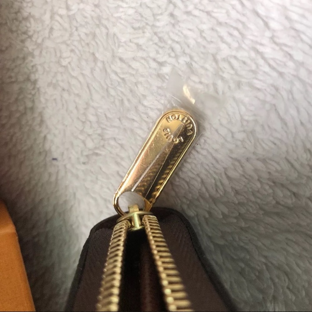 Louis Vuitton zippy monogram coin purse - Picture 5 of 8